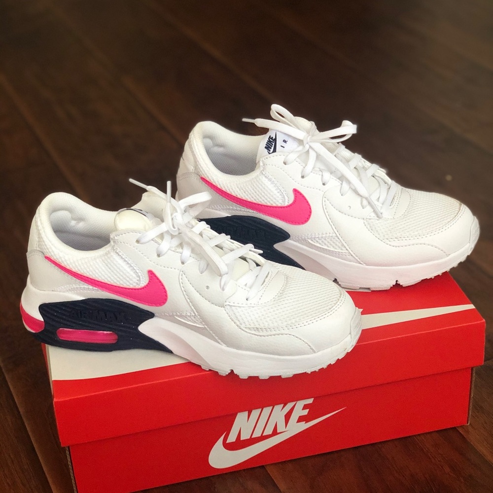 Nike Women's White Pink and Navy Air Max Style Sneakers